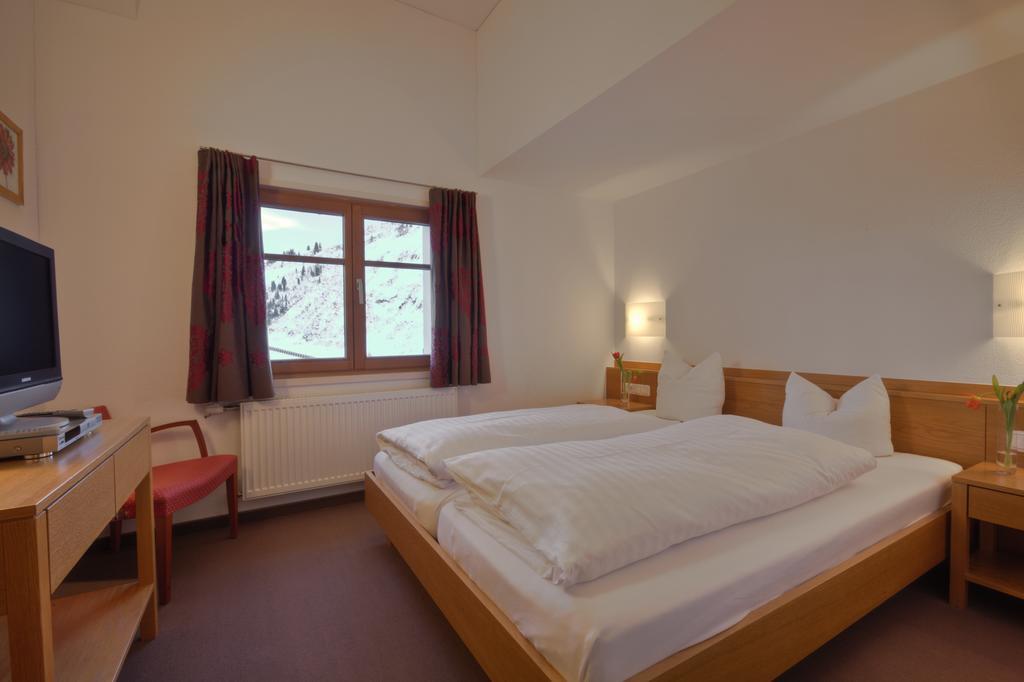 Hotel Adler Damuels